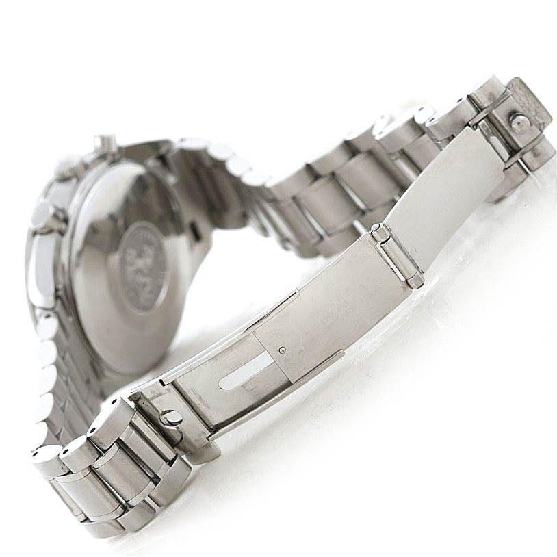 The image shows the bracelet and clasp of an Omega Speedmaster 3513.50.00 Men
s Stainless Steel Black Dial 3513.50.00 Men
s Stainless Steel Black Dial watch from a rear angle.