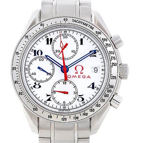 This image shows a front view of the Omega Speedmaster 3515.20.00 Men
s Stainless Steel White Dial 3515.20.00 Men
s Stainless Steel White Dial watch, highlighting the dial, sub-dials, date window, and the tachymeter bezel.