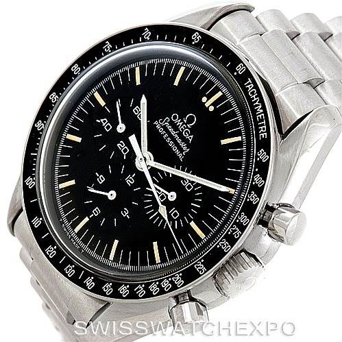 This Omega Speedmaster 3592.50.00 Men
s Stainless Steel Black Dial 3592.50.00 Men
s Stainless Steel Black Dial watch is shown at an angled view, highlighting the face, tachymeter bezel, and stainless steel bracelet.