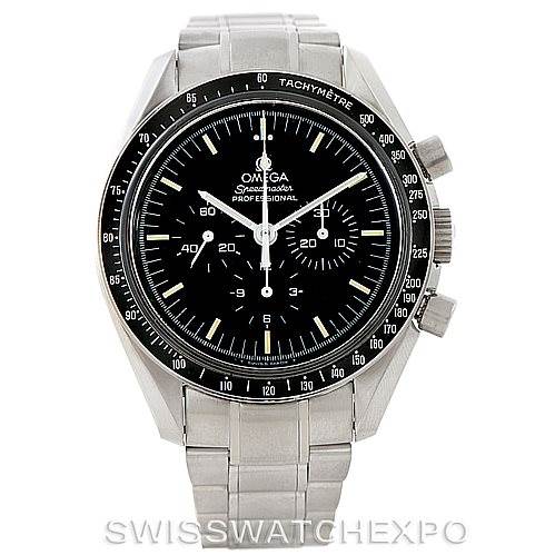 This image shows a front view of an Omega Speedmaster 3570.50.00 Men
s Stainless Steel Black Dial 3570.50.00 Men
s Stainless Steel Black Dial watch displaying its dial, bezel, pushers, and bracelet.