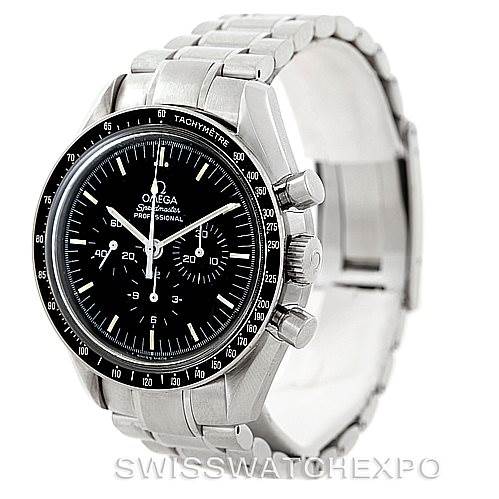 This image shows an Omega Speedmaster 3570.50.00 Men
s Stainless Steel Black Dial 3570.50.00 Men
s Stainless Steel Black Dial watch, highlighting its face, bezel, crown, and stainless steel bracelet from an angled front view.