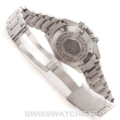 The image shows the Omega Speedmaster 3570.50.00 Men
s Stainless Steel Black Dial 3570.50.00 Men
s Stainless Steel Black Dial
s stainless steel bracelet and the back case with the clasp open.