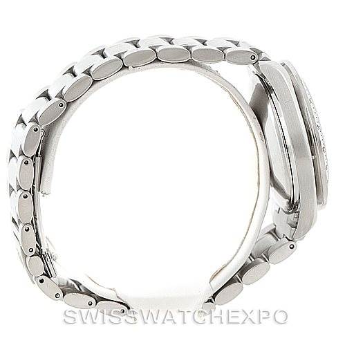 This image shows the side view of an Omega Speedmaster 3513.30.00 Men
s Stainless Steel Silver Dial 3513.30.00 Men
s Stainless Steel Silver Dial watch, highlighting the case and linked bracelet.