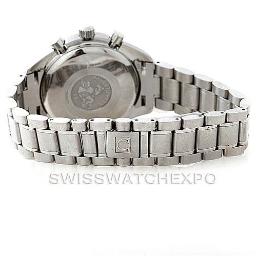 This image shows the back and bracelet of an Omega Speedmaster 3513.50.00 Men
s Stainless Steel Black Dial 3513.50.00 Men
s Stainless Steel Black Dial watch, highlighting the clasp and case back.