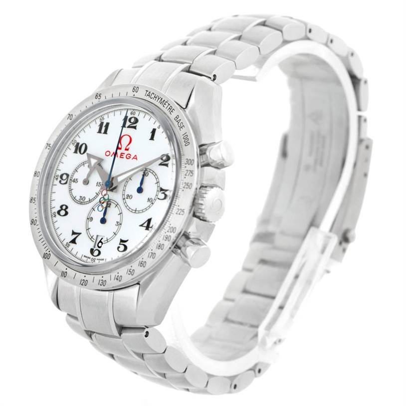 The image shows the front and side view of an Omega Speedmaster 321.10.42.50.04.001 Men
s Stainless Steel White Dial 321.10.42.50.04.001 Men
s Stainless Steel White Dial watch, featuring the dial, bezel, and bracelet.