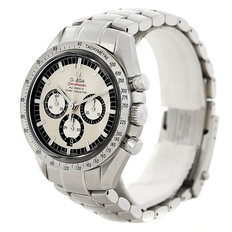 The image shows an angled view of an Omega Speedmaster 3506.31.00 Men
s Stainless Steel Silver Dial 3506.31.00 Men
s Stainless Steel Silver Dial watch, highlighting its dial, bezel, chronograph subdials, and metal bracelet.
