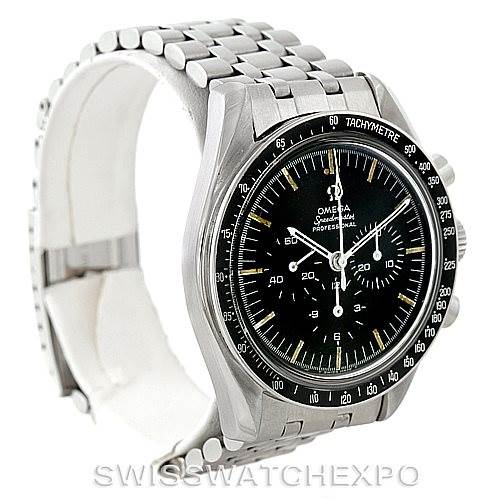 The image shows an Omega Speedmaster Men
s Stainless Steel Black Dial Men
s Stainless Steel Black Dial model watch from a three-quarter view, highlighting its dial, tachymeter bezel, and metallic bracelet.
