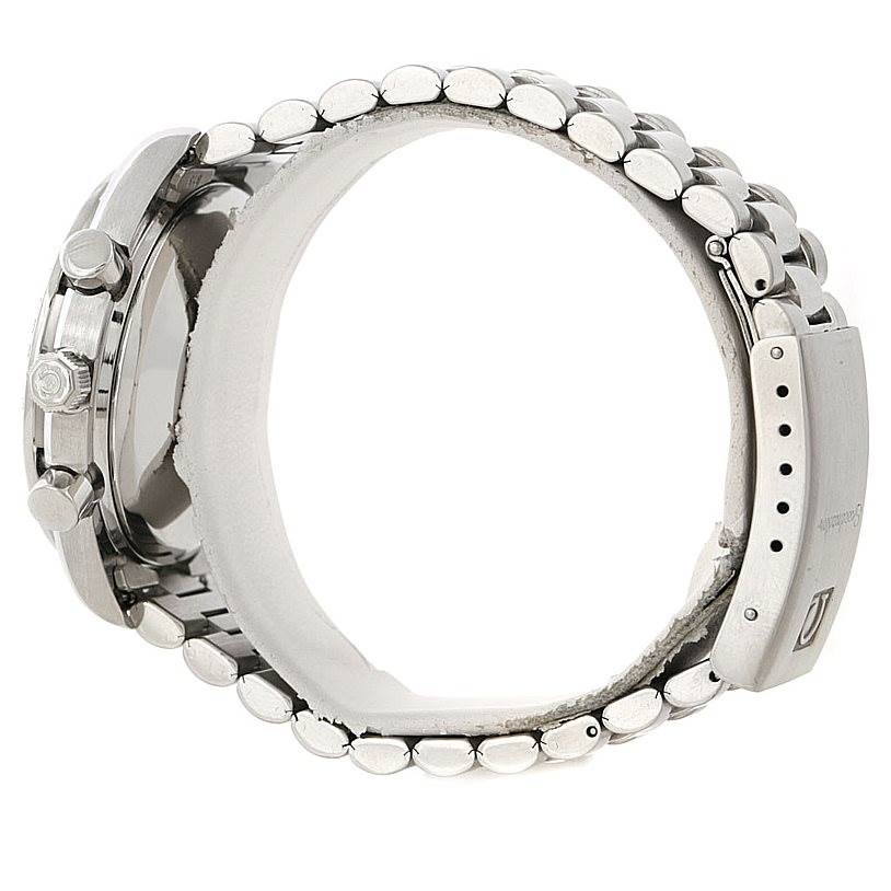 The side view of the Omega Speedmaster 3513.80.00 Men
s Stainless Steel Blue Dial 3513.80.00 Men
s Stainless Steel Blue Dial watch shows its case, crown, chronograph pushers, and a metal link bracelet with the clasp.