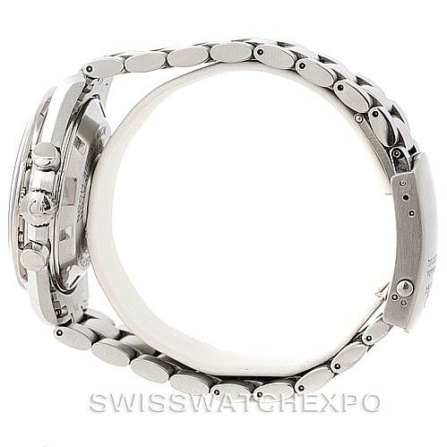 This image shows a side view of an Omega Speedmaster 3570.50.00 Men
s Stainless Steel Black Dial 3570.50.00 Men
s Stainless Steel Black Dial watch, focusing on the watch case, bracelet, and clasp.