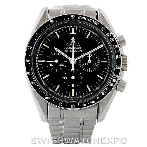 This image shows a frontal view of an Omega Speedmaster 3592.50.00 Men
s Stainless Steel Black Dial 3592.50.00 Men
s Stainless Steel Black Dial watch, displaying its black dial, tachymeter bezel, and metal bracelet.