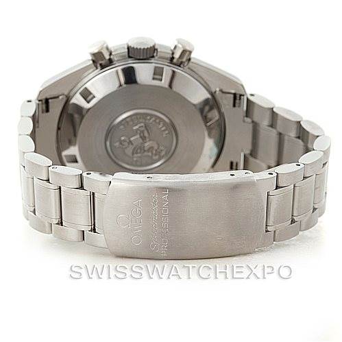 The image shows the back view of the Omega Speedmaster 3594.50.00 Men
s Stainless Steel Black Dial 3594.50.00 Men
s Stainless Steel Black Dial watch, focusing on the bracelet, clasp, and case back.