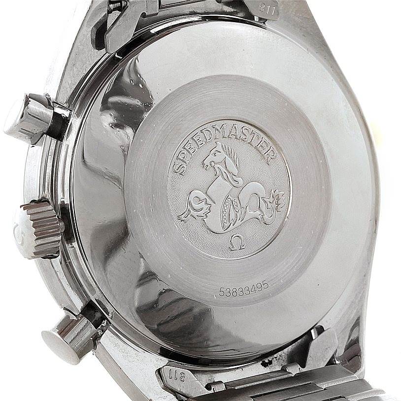 The image shows the back case of an Omega Speedmaster 3510.50.00 Men
s Stainless Steel Black Dial 3510.50.00 Men
s Stainless Steel Black Dial watch, highlighting the engraved emblem and model details.