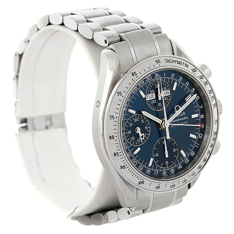 The image shows an angled side view of the Omega Speedmaster 3523.80.00 Men
s Stainless Steel Blue Dial 3523.80.00 Men
s Stainless Steel Blue Dial watch, highlighting the bezel, dial, and bracelet.