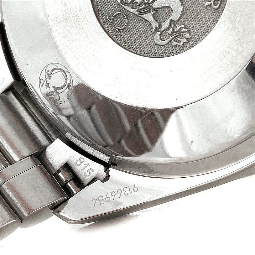 This image shows the case back and part of the bracelet of an Omega Speedmaster 3539.50.00 Men
s Stainless Steel Black Dial 3539.50.00 Men
s Stainless Steel Black Dial watch.