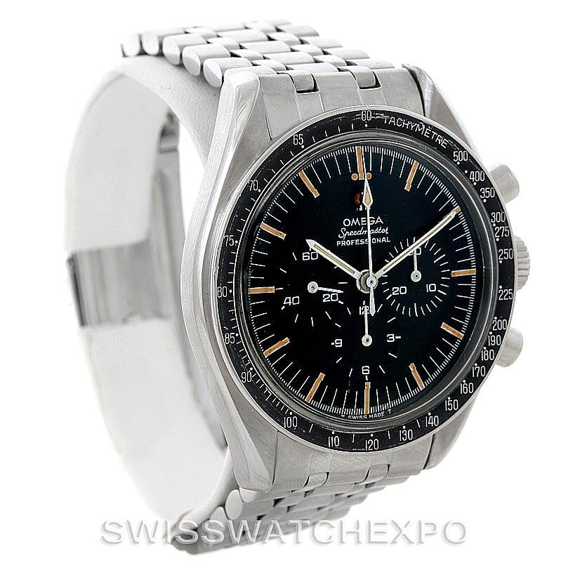 The image shows a close-up front angle of an Omega Speedmaster Men
s Stainless Steel Black Dial Men
s Stainless Steel Black Dial watch, highlighting its dial, bezel, and bracelet.