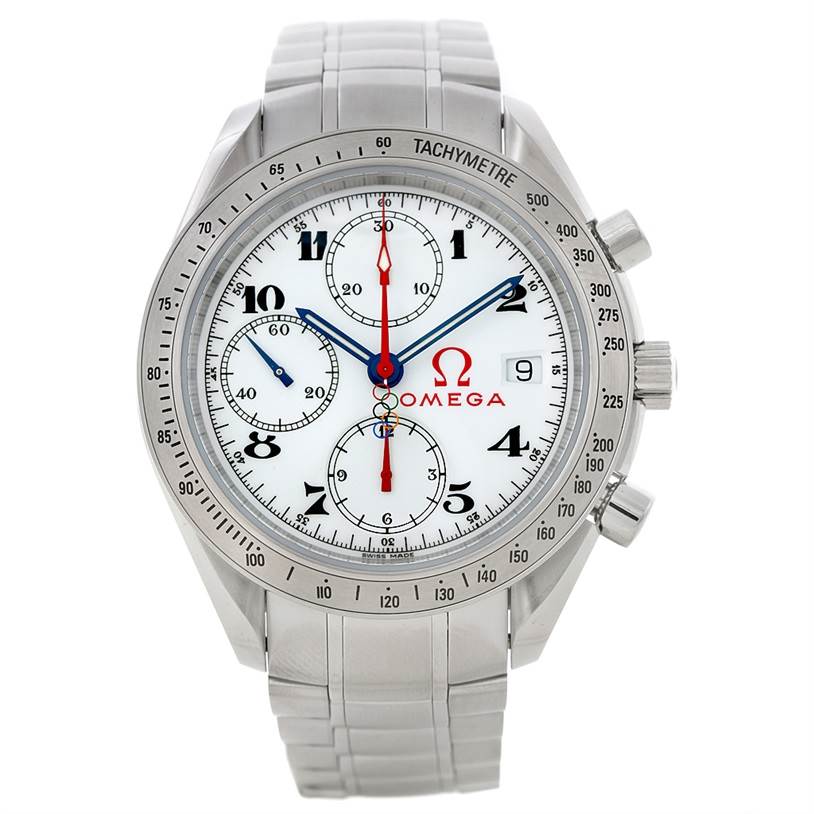 The image shows a front view of an Omega Speedmaster 323.10.40.40.04.001 Men
s Stainless Steel White Dial 323.10.40.40.04.001 Men
s Stainless Steel White Dial watch, highlighting its dial, bezel, and bracelet.