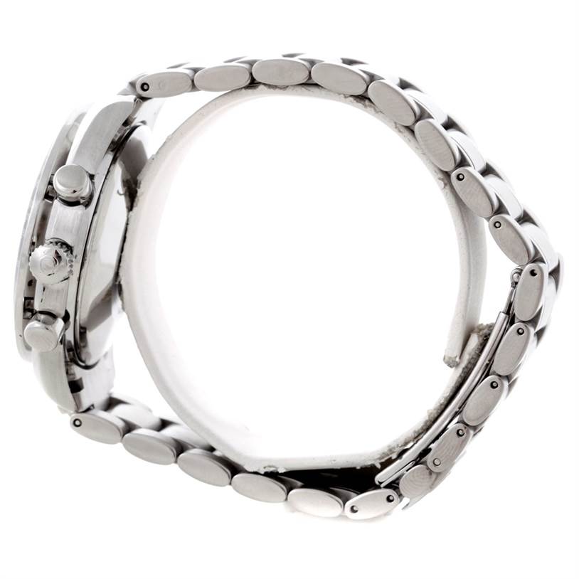 The side view image shows the metal bracelet and side crown buttons of the Omega Speedmaster 3520.50.00 Men
s Stainless Steel Black Dial 3520.50.00 Men
s Stainless Steel Black Dial watch.