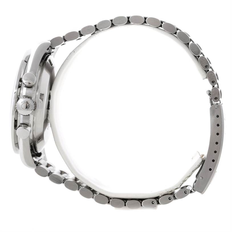 This image shows a side view of the Omega Speedmaster Men
s Stainless Steel Black Dial Men
s Stainless Steel Black Dial watch, highlighting the case, crown, chronograph pushers, and metal bracelet.