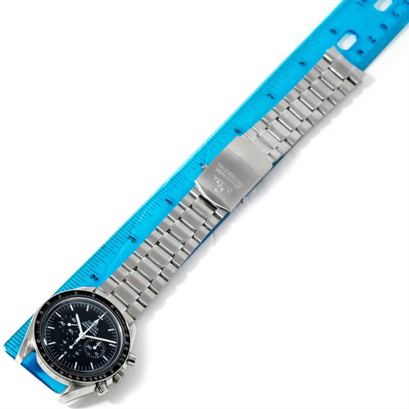 The Omega Speedmaster 3570.50.00 Men
s Stainless Steel Black Dial 3570.50.00 Men
s Stainless Steel Black Dial watch is shown from a top-down angle, displaying its face, bezel, and full metal bracelet with clasp.