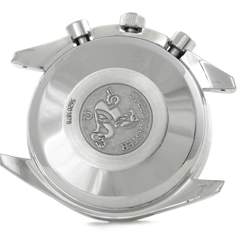 The image shows the back case of an Omega Speedmaster 3523.30.00 Men
s Stainless Steel Silver Dial 3523.30.00 Men
s Stainless Steel Silver Dial watch, displaying the engraved logo and serial number.