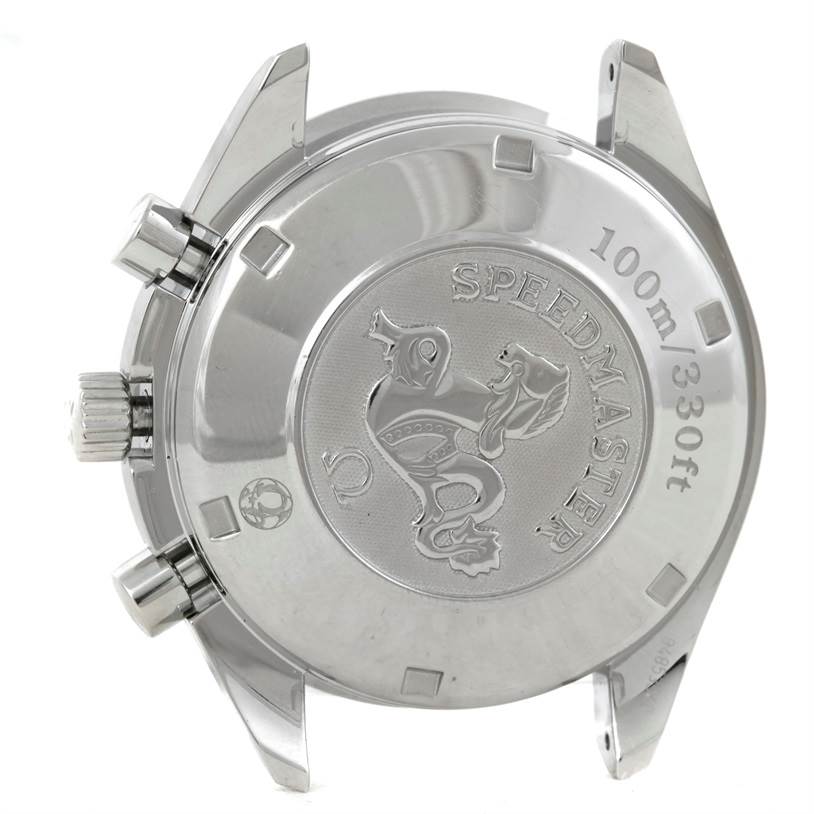 The image shows the back case and lugs of an Omega Speedmaster 323.30.40.40.06.001 Men's Stainless Steel Grey Dial 323.30.40.40.06.001 Men's Stainless Steel Grey Dial, displaying its engraved logo and specifications.