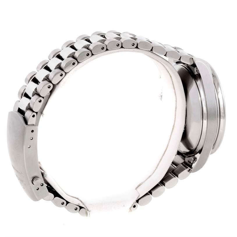 This image shows the side view of an Omega Speedmaster 3539.50.00 Men
s Stainless Steel Black Dial 3539.50.00 Men
s Stainless Steel Black Dial watch with its bracelet and clasp visible.