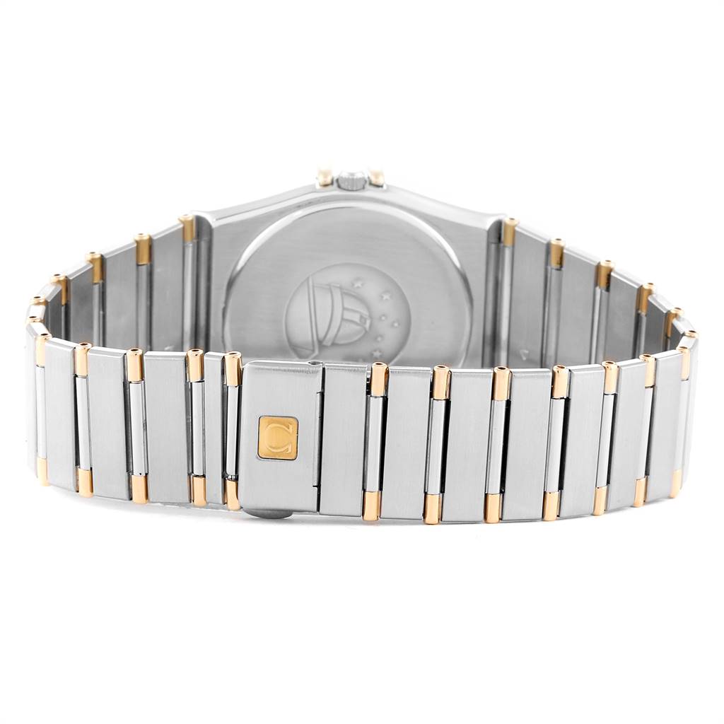 The image shows the back view of the bracelet and clasp of the Omega Constellation 396.1076 Men's Steel and Gold (two tone) White Dial 396.1076 Men's Steel and Gold (two tone) White Dial watch.