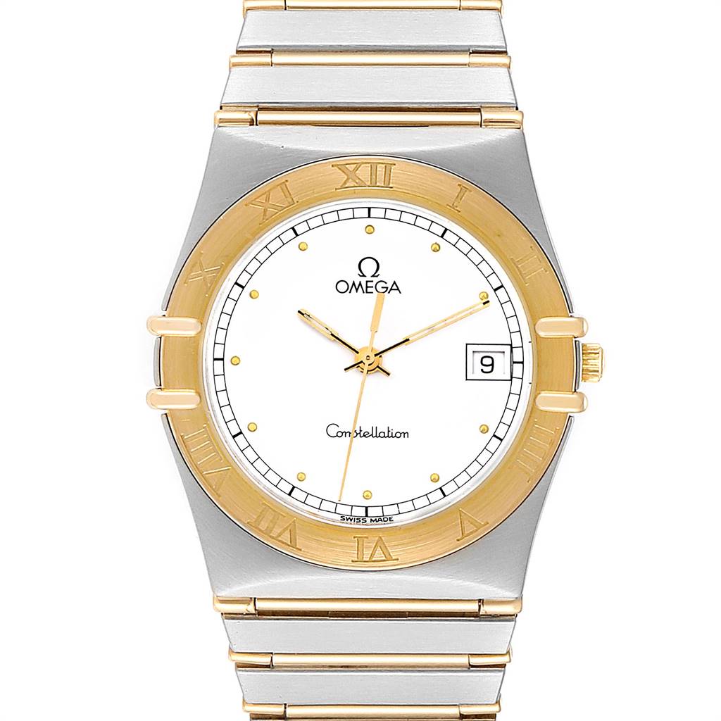 This image shows a front view of the Omega Constellation 396.1076 Men
s Steel and Gold (two tone) White Dial 396.1076 Men
s Steel and Gold (two tone) White Dial watch, displaying its face, bezel, and part of the bracelet.