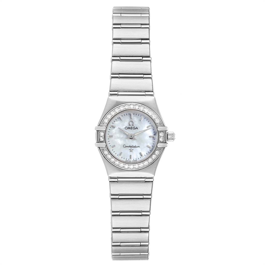 The image shows a full frontal view of an Omega Constellation 1466.71.00 Women's Stainless Steel Mother of Pearl Dial 1466.71.00 Women's Stainless Steel Mother of Pearl Dial watch with its case, dial, hands, and bracelet visible.