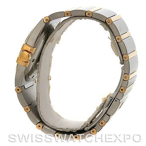 The image shows the side view of the Omega Constellation 1211.30.00 OR 12133000 Men's Steel and Gold (two tone) Silver Dial 1211.30.00 OR 12133000 Men's Steel and Gold (two tone) Silver Dial watch bracelet, highlighting the two-tone metal links and clasp.