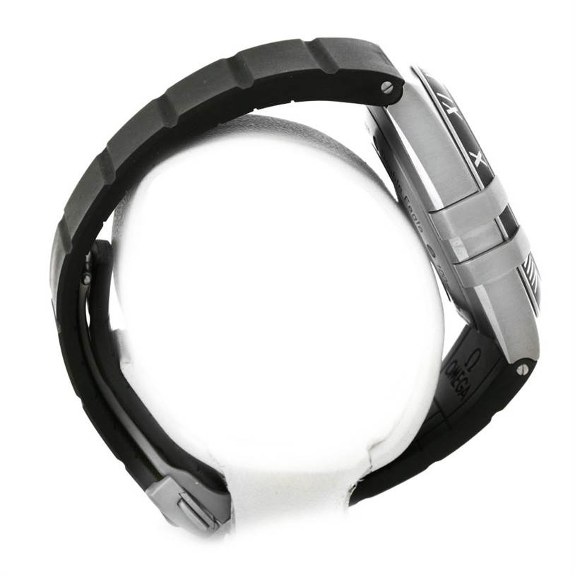 The image shows a side view of the Omega Constellation 121.92.41.50.01.001 Men's Titanium Black Dial 121.92.41.50.01.001 Men's Titanium Black Dial watch, focusing on its band and side profile.