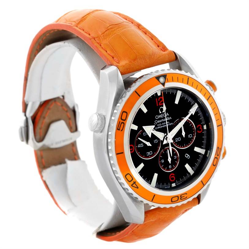 This image shows an angled view of the Omega Planet Ocean 2918.50.38 Men
s Stainless Steel Black Dial 2918.50.38 Men
s Stainless Steel Black Dial watch featuring an orange bezel and orange strap.