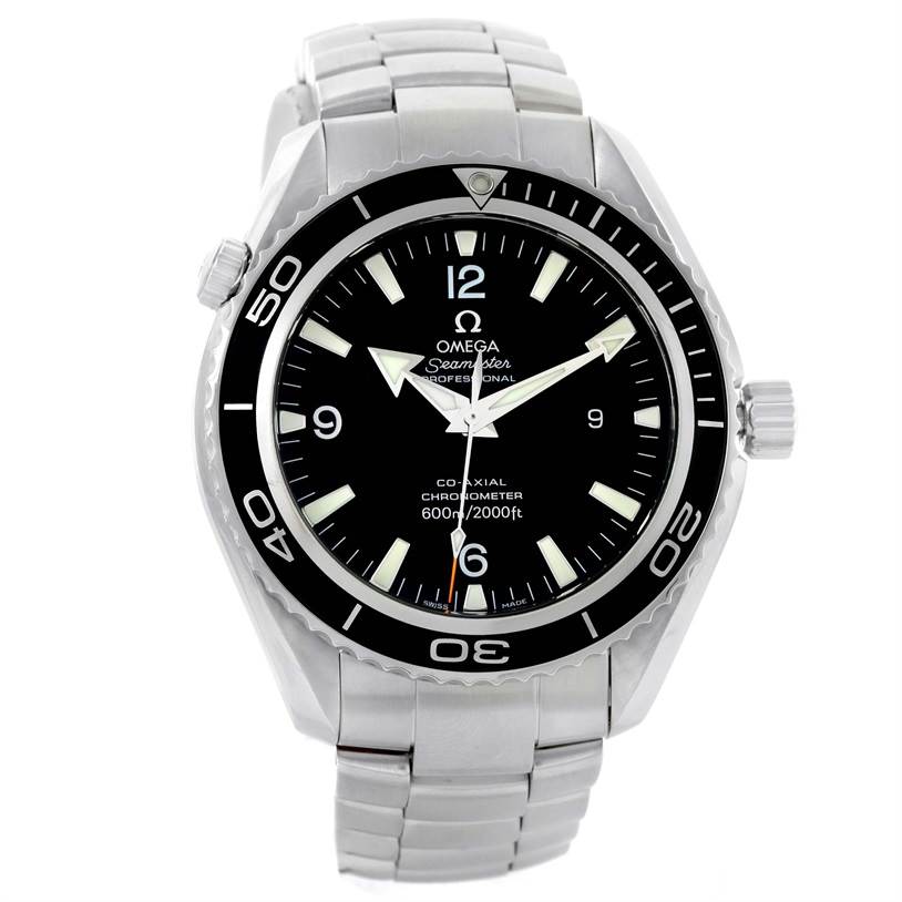 The image shows the front view of the Omega Planet Ocean 2200.50.00 Men
s Stainless Steel Black Dial 2200.50.00 Men
s Stainless Steel Black Dial watch, displaying the dial, bezel, and part of the metal bracelet.