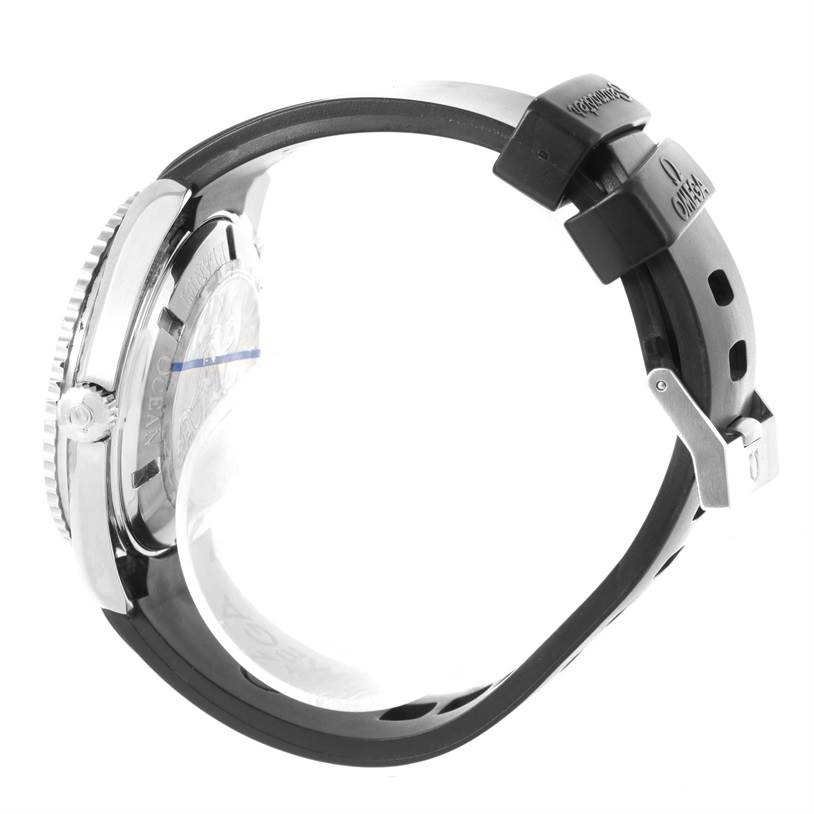 The image shows a side view of the Omega Planet Ocean 2901.50.91 Men
s Stainless Steel Black Dial 2901.50.91 Men
s Stainless Steel Black Dial watch, highlighting its bezel, crown, case, and strap.