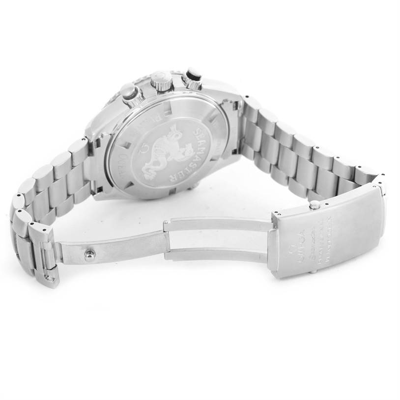 The image shows the back view of the Omega Planet Ocean 2210.51.00 Men
s Stainless Steel Black Dial 2210.51.00 Men
s Stainless Steel Black Dial watch, highlighting its case back and open clasp.