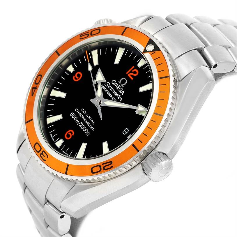 The Omega Planet Ocean 2209.50.00 Men
s Stainless Steel Black Dial 2209.50.00 Men
s Stainless Steel Black Dial watch is shown at an angle, highlighting the face, orange bezel, crown, and stainless steel bracelet.