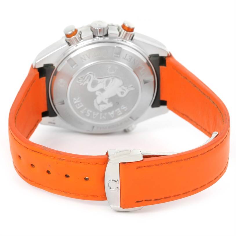 The image shows the back case and orange strap of the Omega Planet Ocean 2918.50.38 Men
s Stainless Steel Black Dial 2918.50.38 Men
s Stainless Steel Black Dial watch.