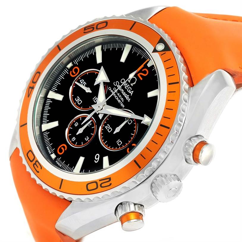 This image showcases a close-up view of the Omega Planet Ocean 2918.50.38 Men
s Stainless Steel Black Dial 2918.50.38 Men
s Stainless Steel Black Dial watch, highlighting its orange bezel, dial, and strap.