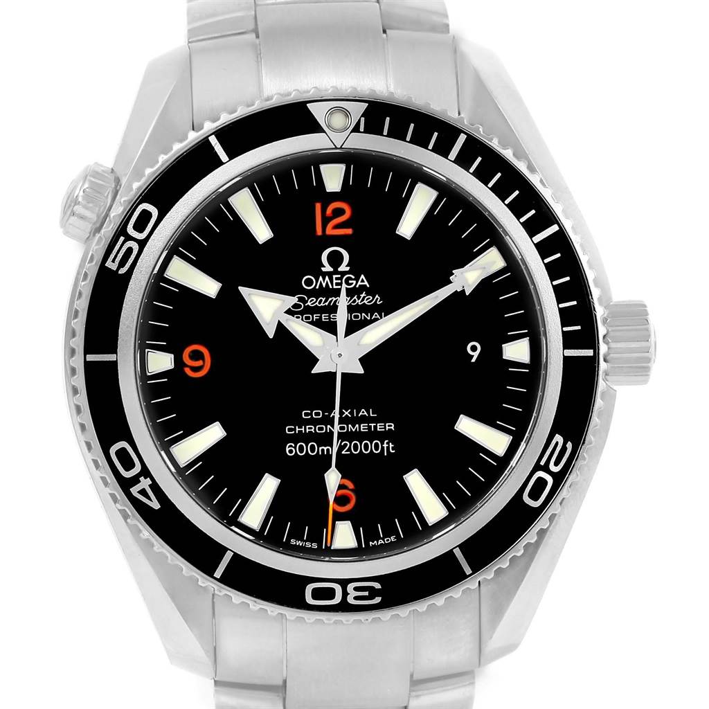 The image shows a front, close-up view of an Omega Planet Ocean 2200.51.00 Men
s Stainless Steel Black Dial 2200.51.00 Men
s Stainless Steel Black Dial model watch, highlighting its face, bezel, and part of the bracelet.