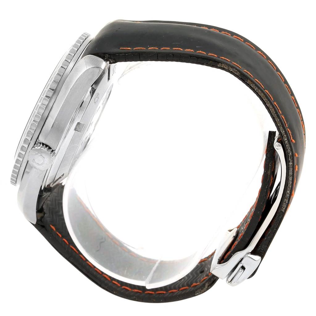 This side view of the Omega Planet Ocean 2900.51.82 Men
s Stainless Steel Black Dial 2900.51.82 Men
s Stainless Steel Black Dial watch displays its case, crown, bezel, and black strap with orange stitching.