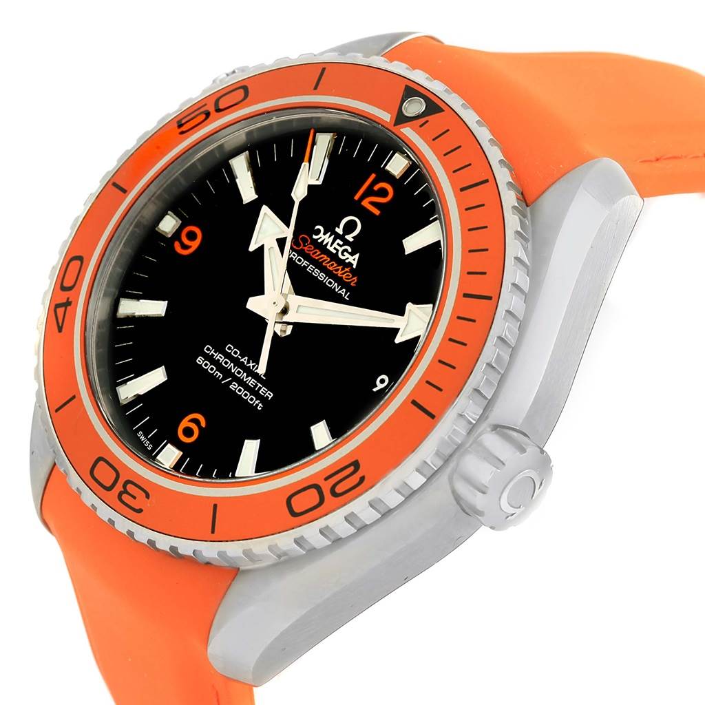 The Omega Planet Ocean 232.32.46.21.01.001 Men
s Stainless Steel Black Dial 232.32.46.21.01.001 Men
s Stainless Steel Black Dial watch is shown at an angle, highlighting the orange bezel, black dial, and orange strap.