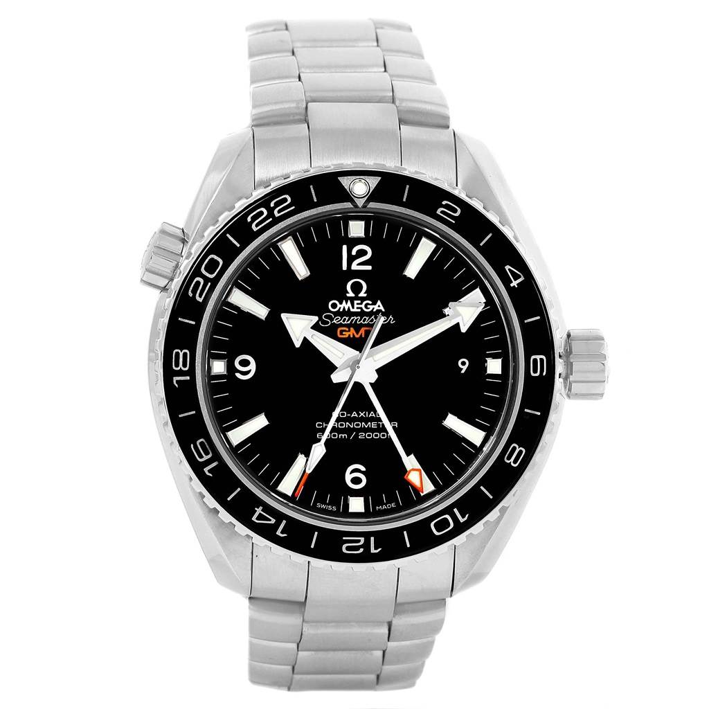 This image shows a front view of the Omega Planet Ocean 232.30.44.22.01.001 Men
s Stainless Steel Black Dial 232.30.44.22.01.001 Men
s Stainless Steel Black Dial watch, highlighting the dial, bezel, and bracelet.