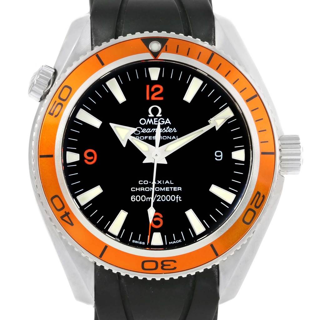 The image shows a front view of the Omega Planet Ocean 2909.50.91 Men
s Stainless Steel Black Dial 2909.50.91 Men
s Stainless Steel Black Dial watch, featuring an orange bezel and black rubber strap.