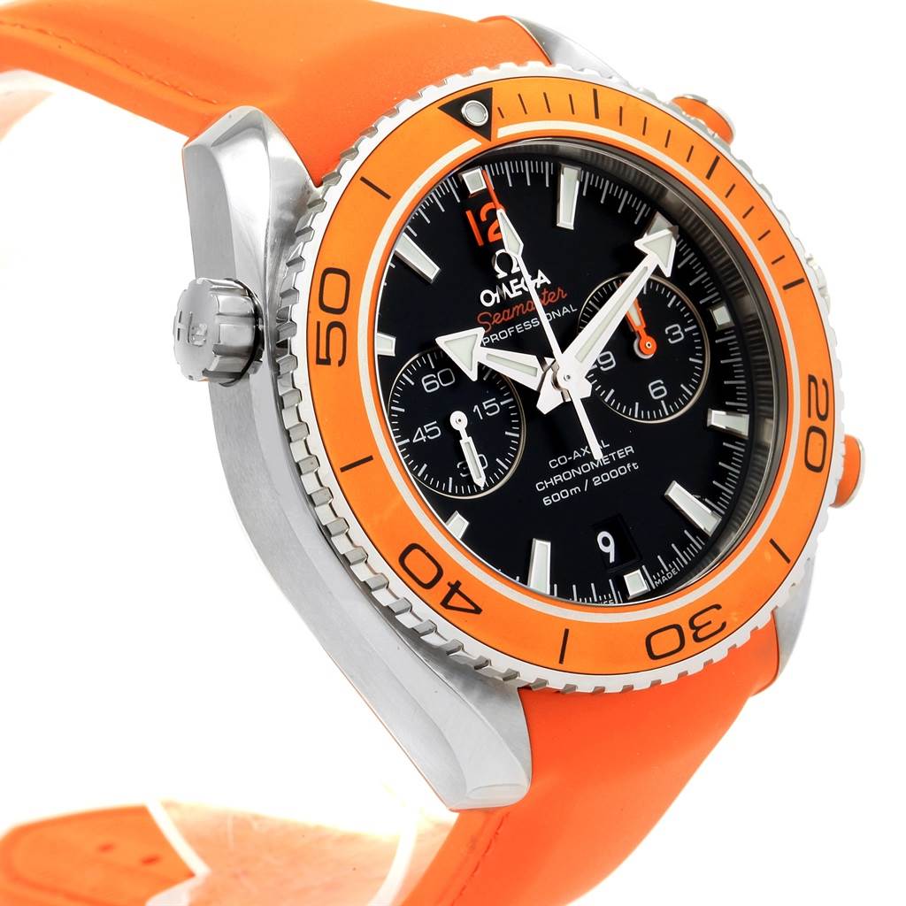 This image shows a close-up angle of the Omega Planet Ocean 232.32.46.51.01.001 Men
s Stainless Steel Black Dial 232.32.46.51.01.001 Men
s Stainless Steel Black Dial watch, highlighting the orange bezel, dial, and strap.
