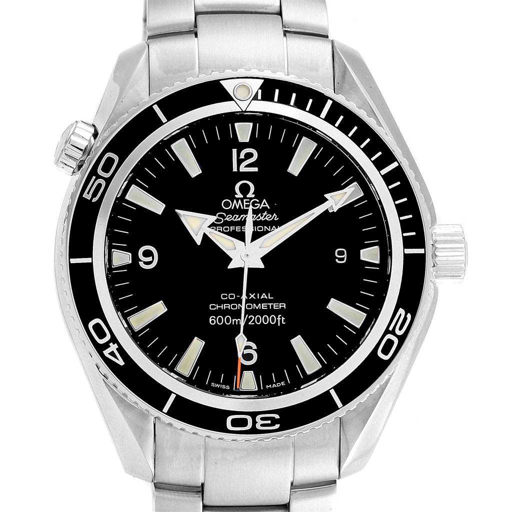 The Omega Planet Ocean 2201.50.00 Men
s Stainless Steel Black Dial 2201.50.00 Men
s Stainless Steel Black Dial watch is shown from the front, displaying its face, bezel, and stainless steel bracelet.