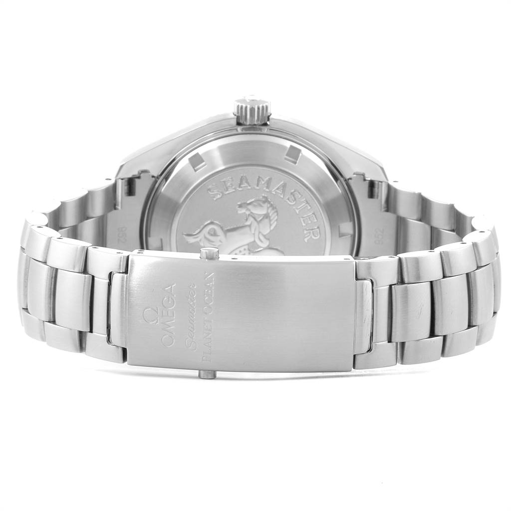 The image shows a rear view of the Omega Planet Ocean 2209.50.00 Men
s Stainless Steel Black Dial 2209.50.00 Men
s Stainless Steel Black Dial watch, highlighting its clasp and case back.