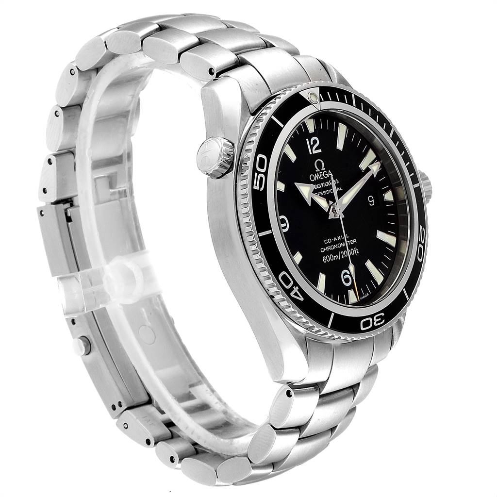 The image shows an Omega Planet Ocean 2201.50.00 Men
s Stainless Steel Black Dial 2201.50.00 Men
s Stainless Steel Black Dial watch from a left-side angle, highlighting the bracelet, case, bezel, and crown.