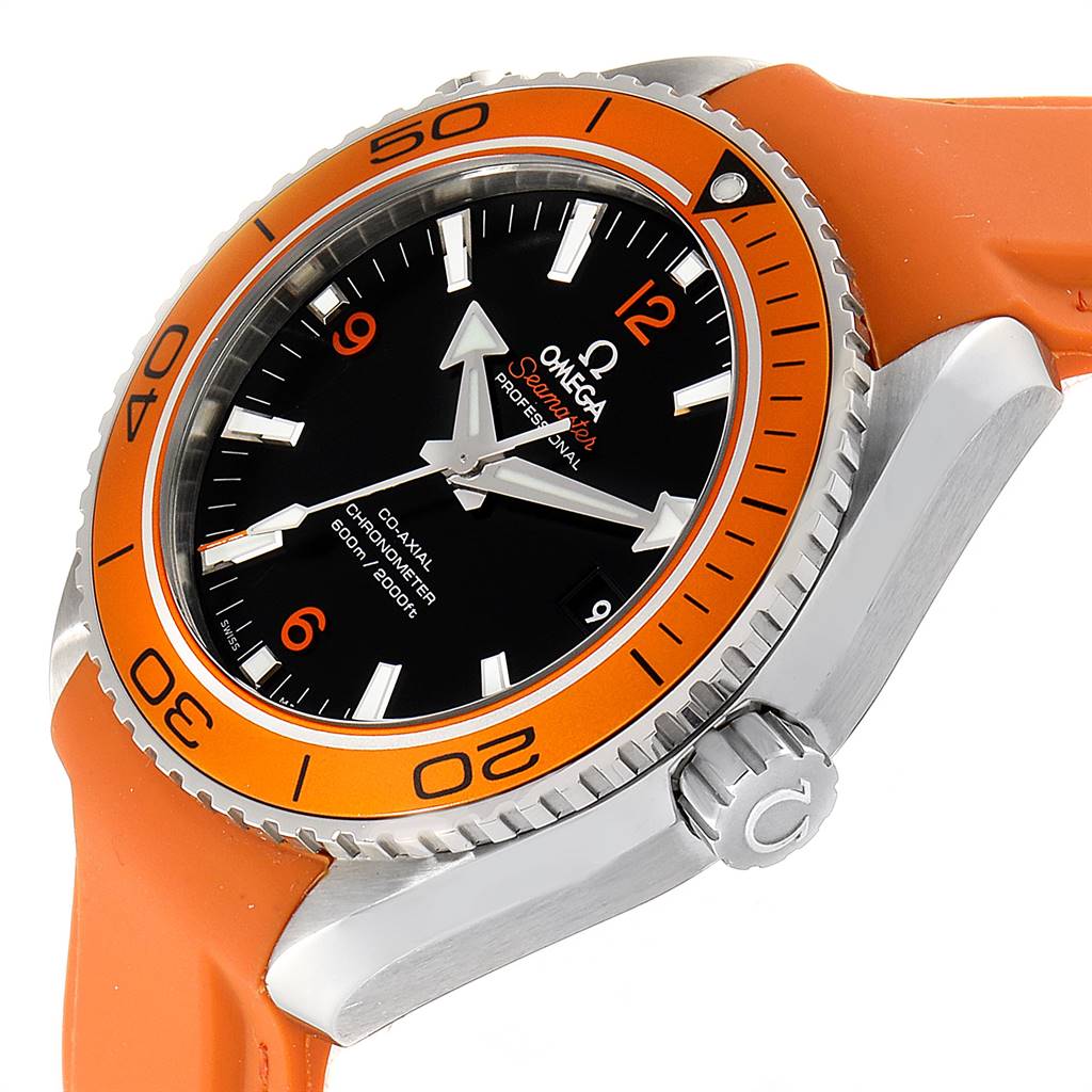 The image shows an angled view of the Omega Planet Ocean 232.32.42.21.01.001 Men
s Stainless Steel Black Dial 232.32.42.21.01.001 Men
s Stainless Steel Black Dial watch featuring an orange bezel and strap, and a black dial.