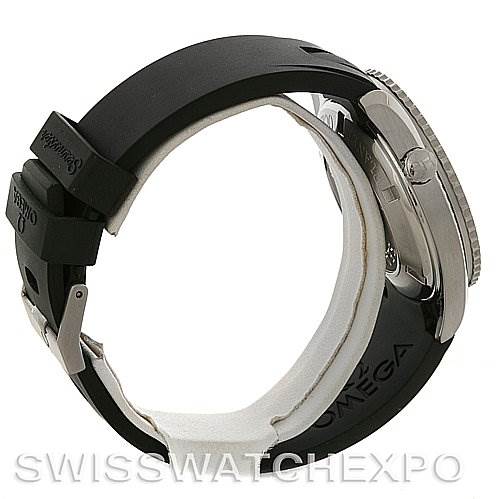 This image shows a side angle of an Omega Planet Ocean 2900.50.91 Men
s Stainless Steel Black Dial 2900.50.91 Men
s Stainless Steel Black Dial watch, highlighting its black rubber strap and stainless steel case.