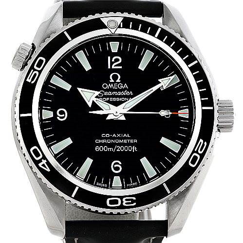 The image shows the front view of the Omega Seamaster Planet Ocean watch, displaying its dial, bezel, hands, and crown.